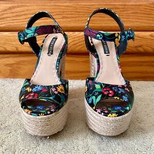Alice + Olivia Floral Wedges - Size 7